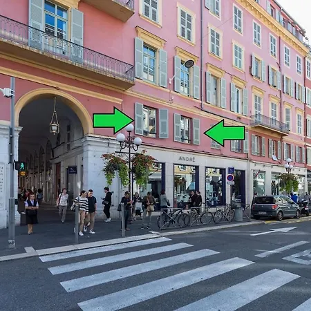 דירה Historical Hyper Center