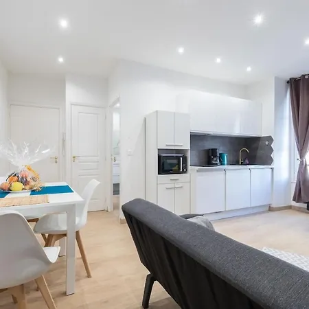 Historical Hyper Center شقة نيس